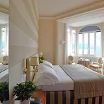 Отель Lolli Palace