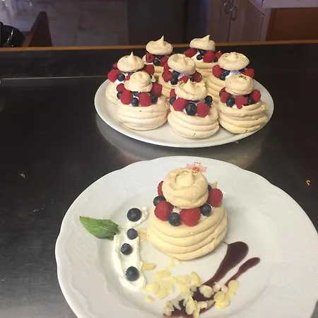 ホテル ロリ パレス