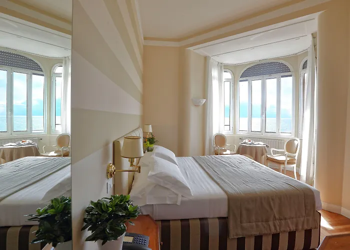 فندق Lolli Palace