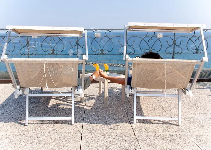 فندق Lolli Palace 3*